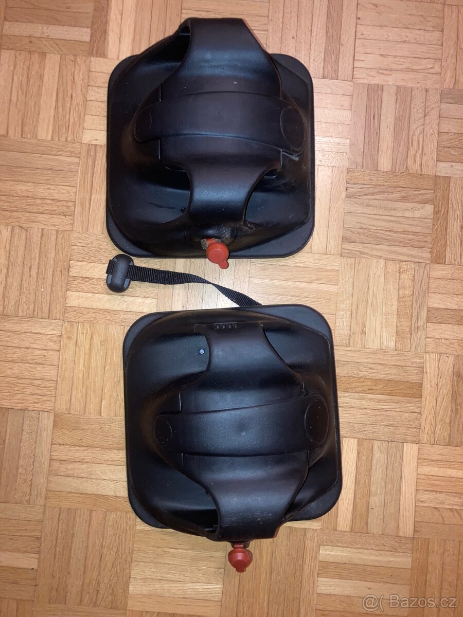 Držák na lyže magnetický