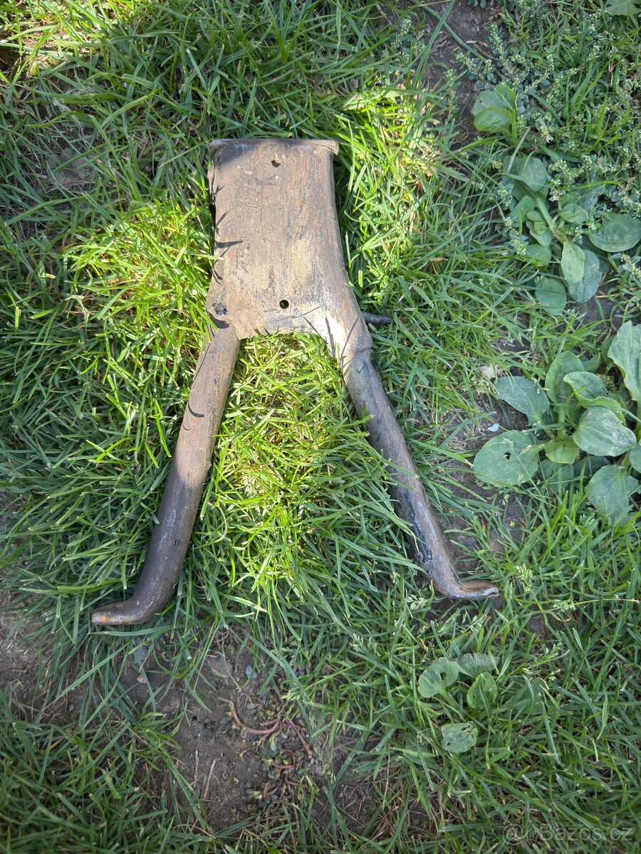 Babetta 210 stojan