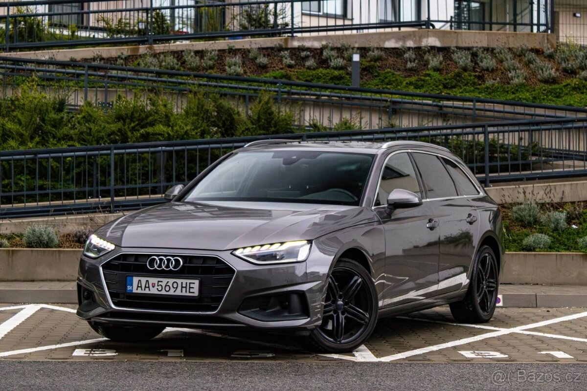 Audi A4 Avant 30 TDI S tronic / Pano / Matrix / B & O Audi
