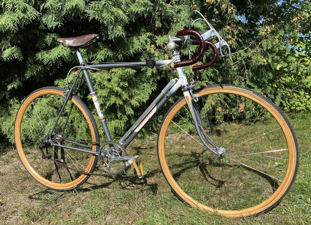 Hledám díly na Diamant Model 67