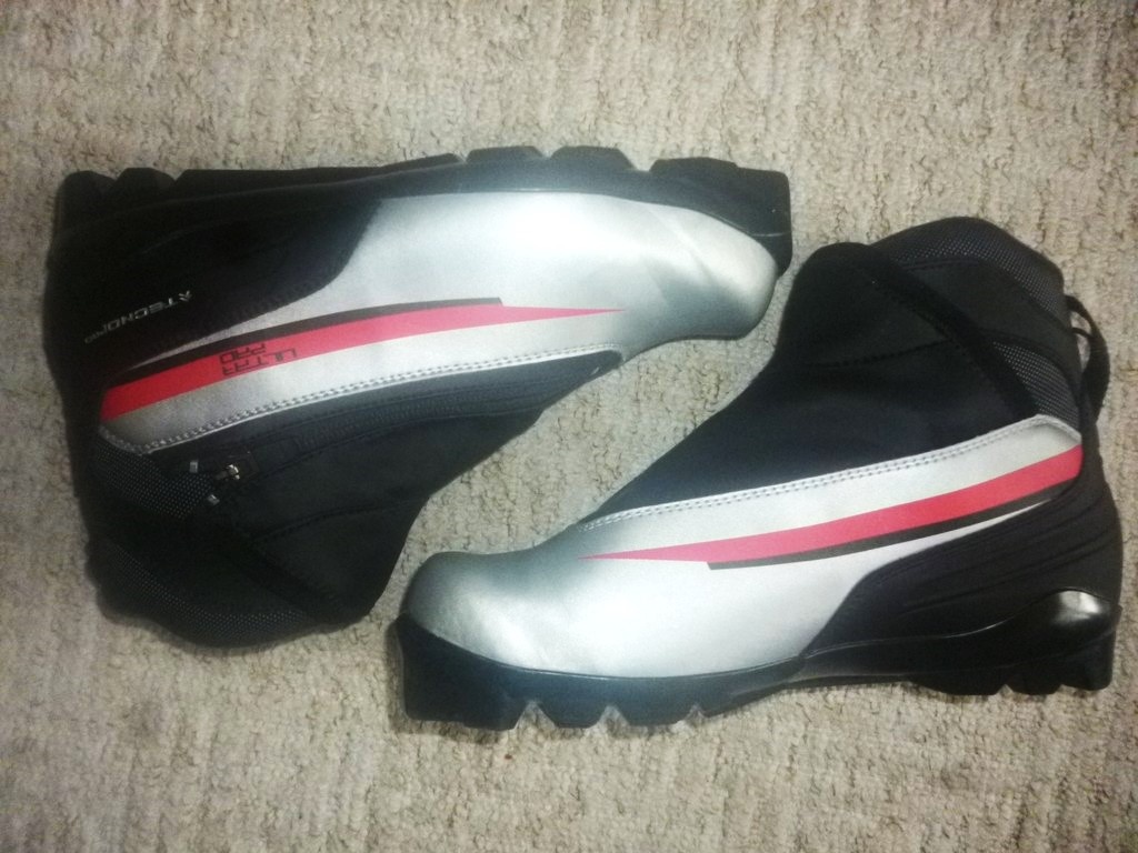 TECNO  - boty na běžky