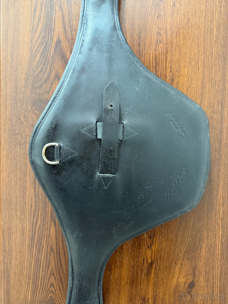 Okopávací podbřišník