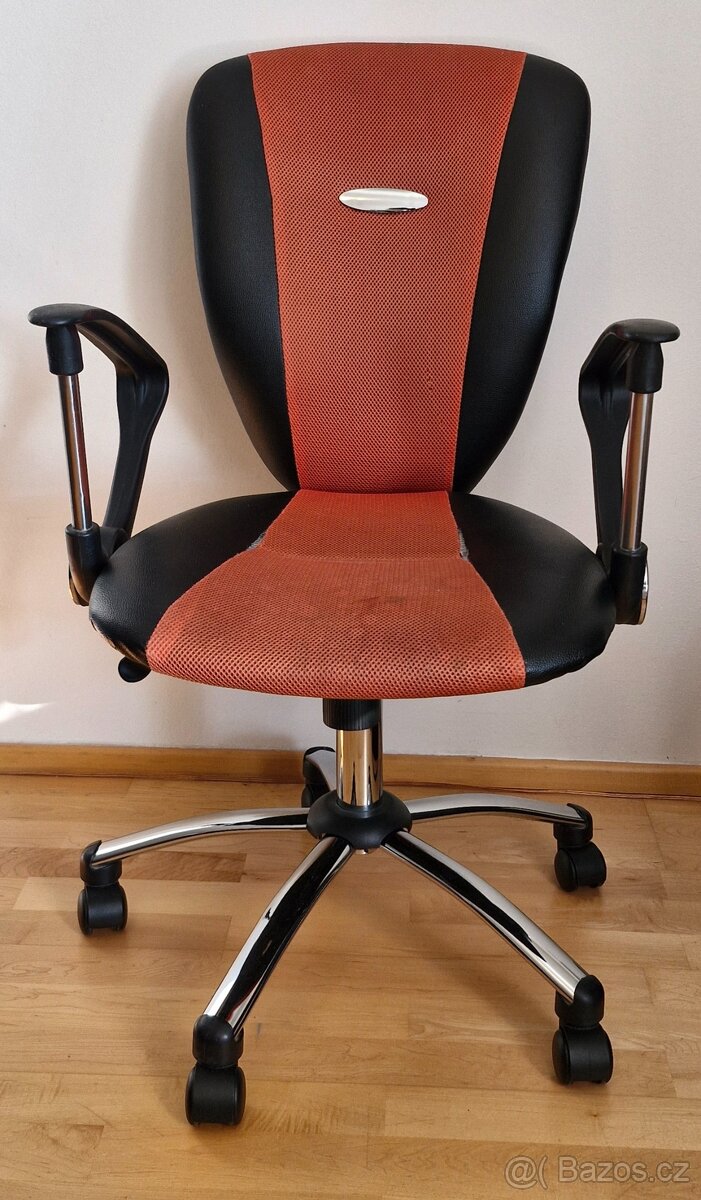 Kancelářská židle