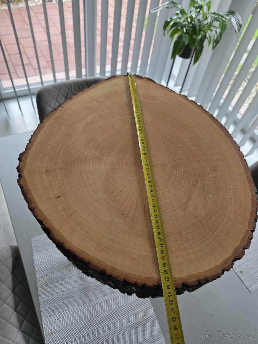 Prodám konferenční stolek