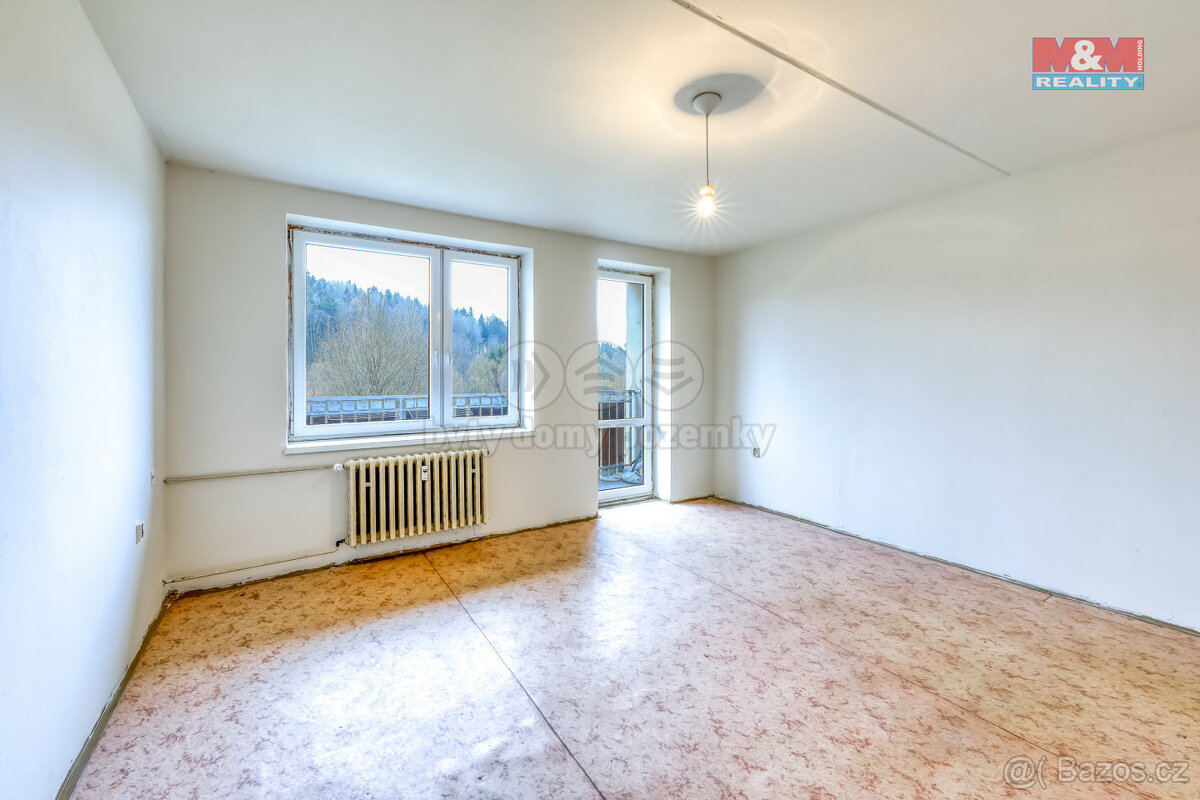 Pronájem bytu 3+1, 75 m², Bezvěrov