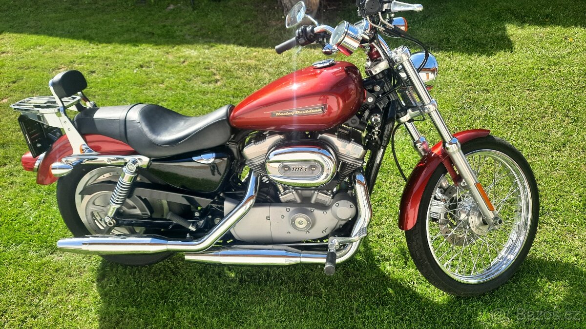 Harley Davidson XL 883 Sportster Custom