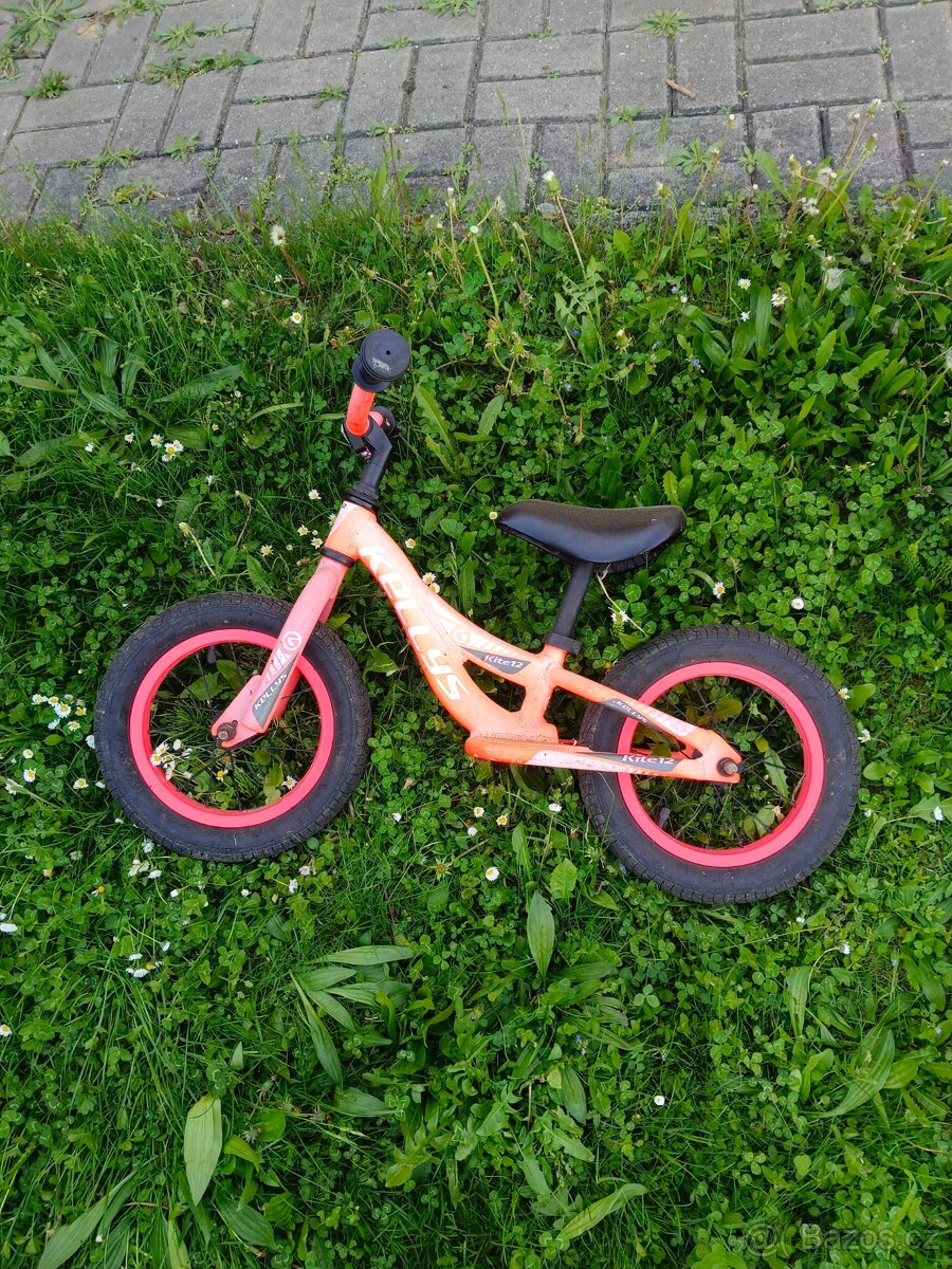Dětské odrážedlo