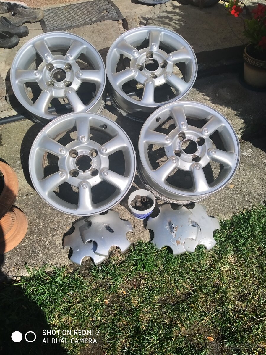 Originální ALU disky 4x108 R15