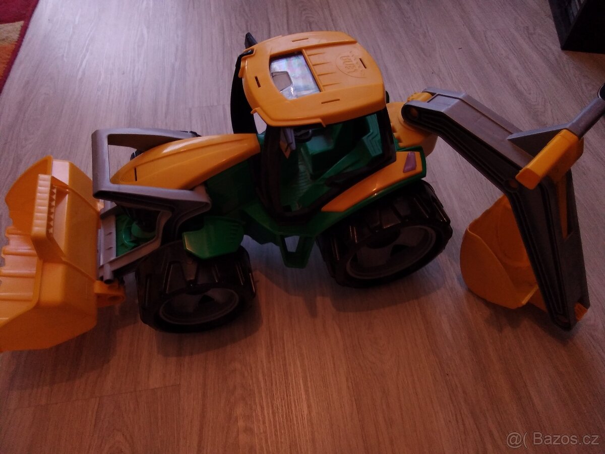 Plastový nakladač+ malý k tomu