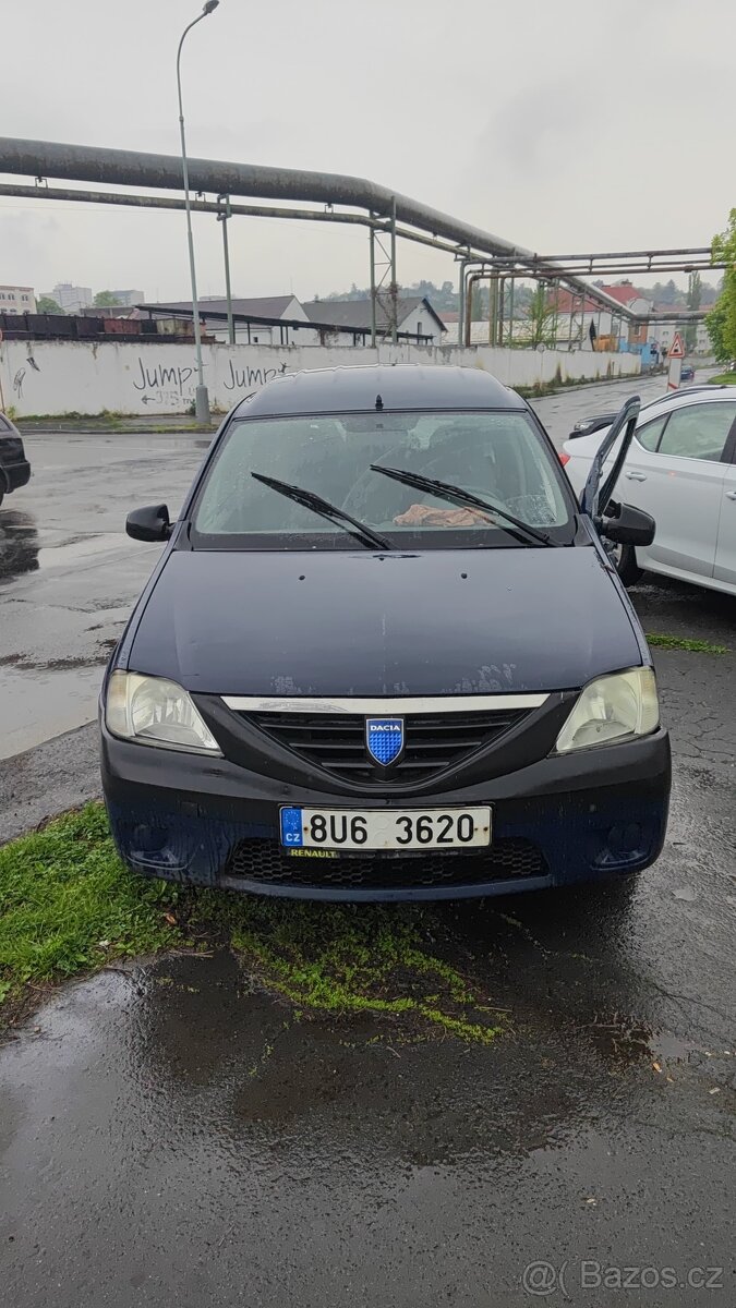 Na náhradní díly nebo celá.
