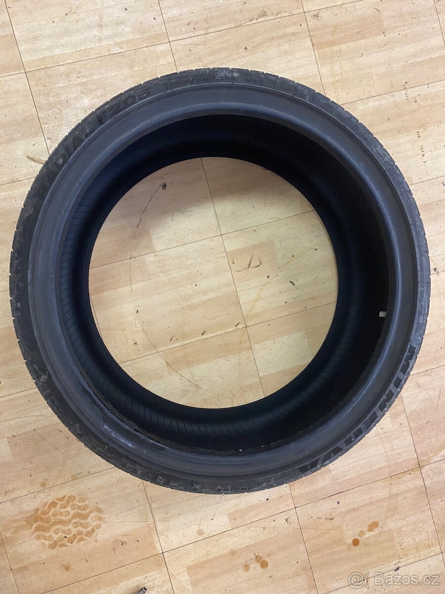 Letní Minerva Radial F205 255/30 ZR19 91Y XL