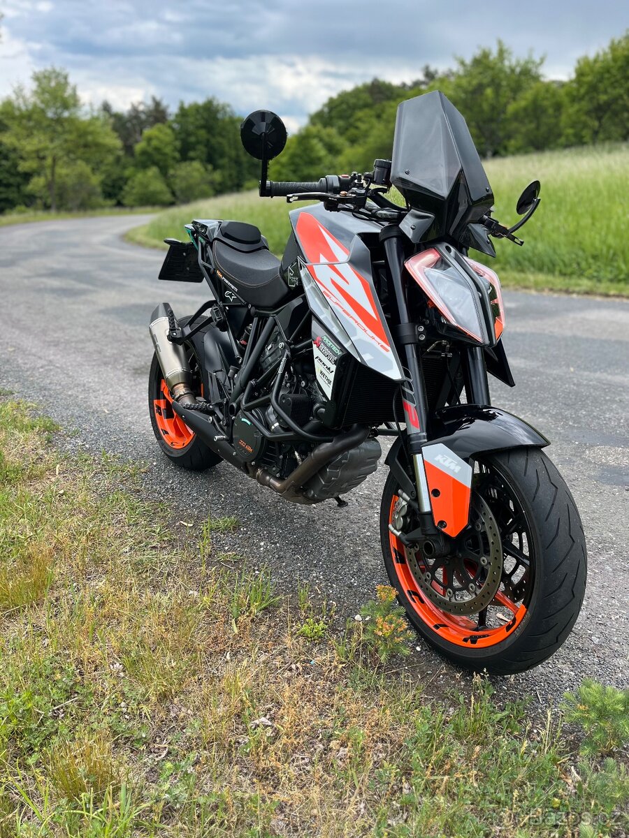 KTM 1290 Super Duke R