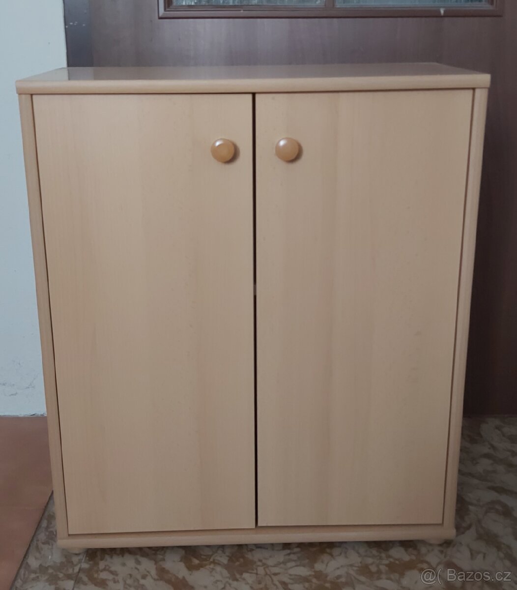 Skříňka (SPĚCHÁ)