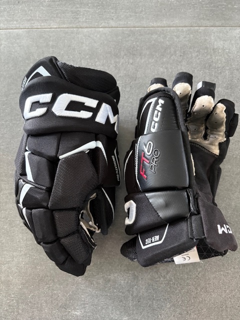 Prodám hokejové rukavice CCM JetSpeed FT6 PRO SR 14"