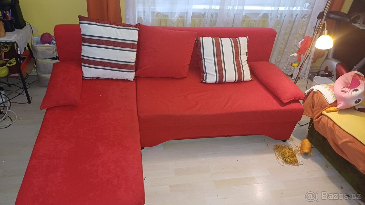 Rohová rozkládací sedačka - možnost pravý i levý roh