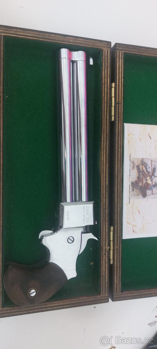 Great gun deringer 9mm plus příslušenství