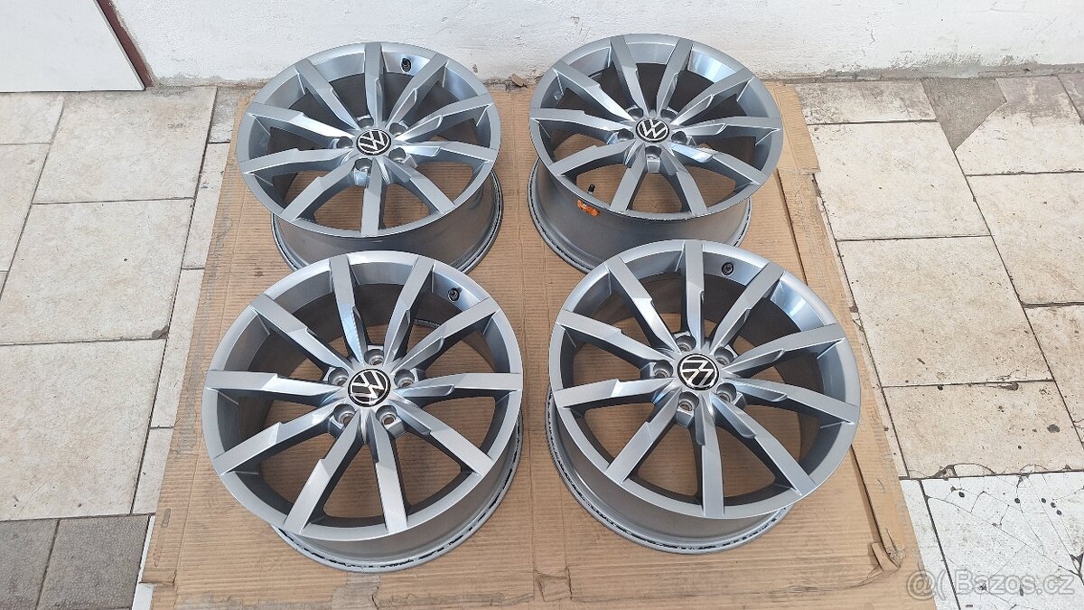 Alu kola VW 18" 5x112 8J ET44 Passat Superb