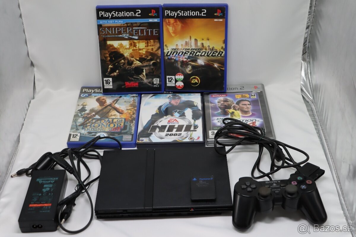 Herná konzola - Sony PlayStation 2 Slim SCPH-77004 + 5 hier