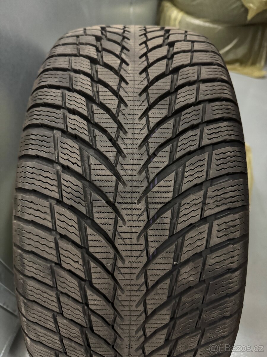 Zimni pneumatiky 225/40 R18 92V - Nokian - WR SNOWPROOF P X