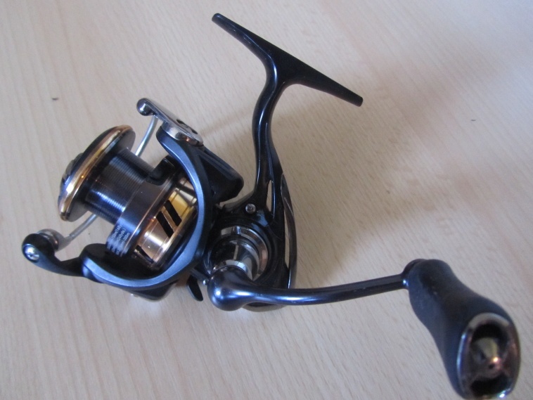 Naviják Daiwa Legalis 2500 D jako nový Levně
