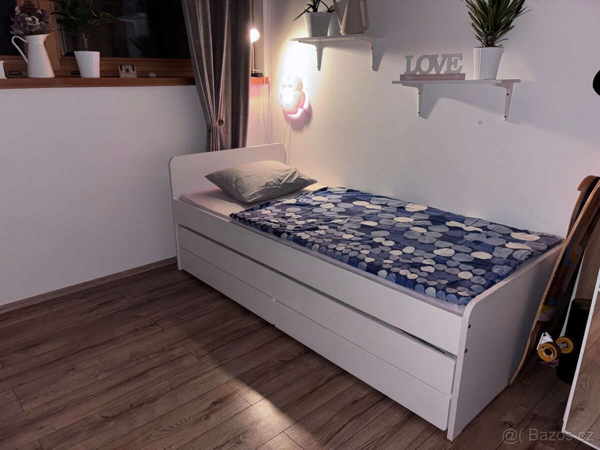 IKEA rozkládací postel SLÄKT