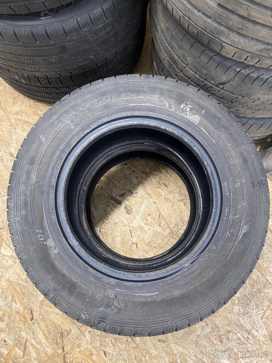 Zimní pneu Falken eurowinter 215/70R15 C