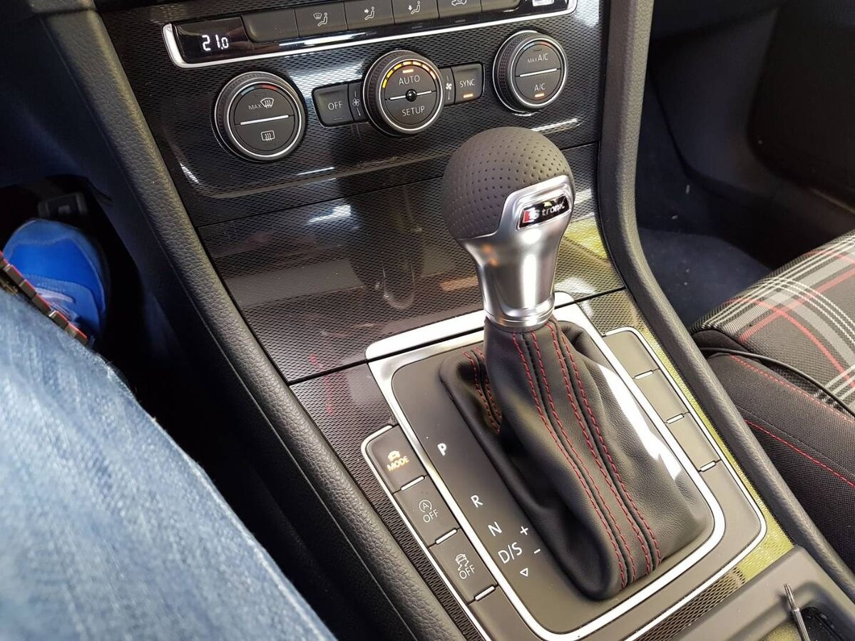 Volič automaticke prevodovky Stronic (DSG)