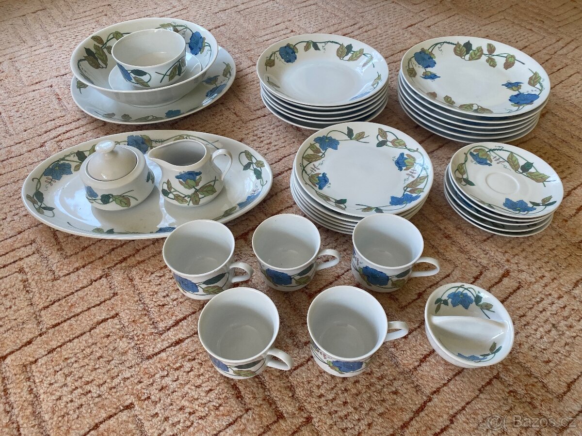 Nova RETRO jidelni souprava- jidelni talire,hrnky,tacy…35 ks