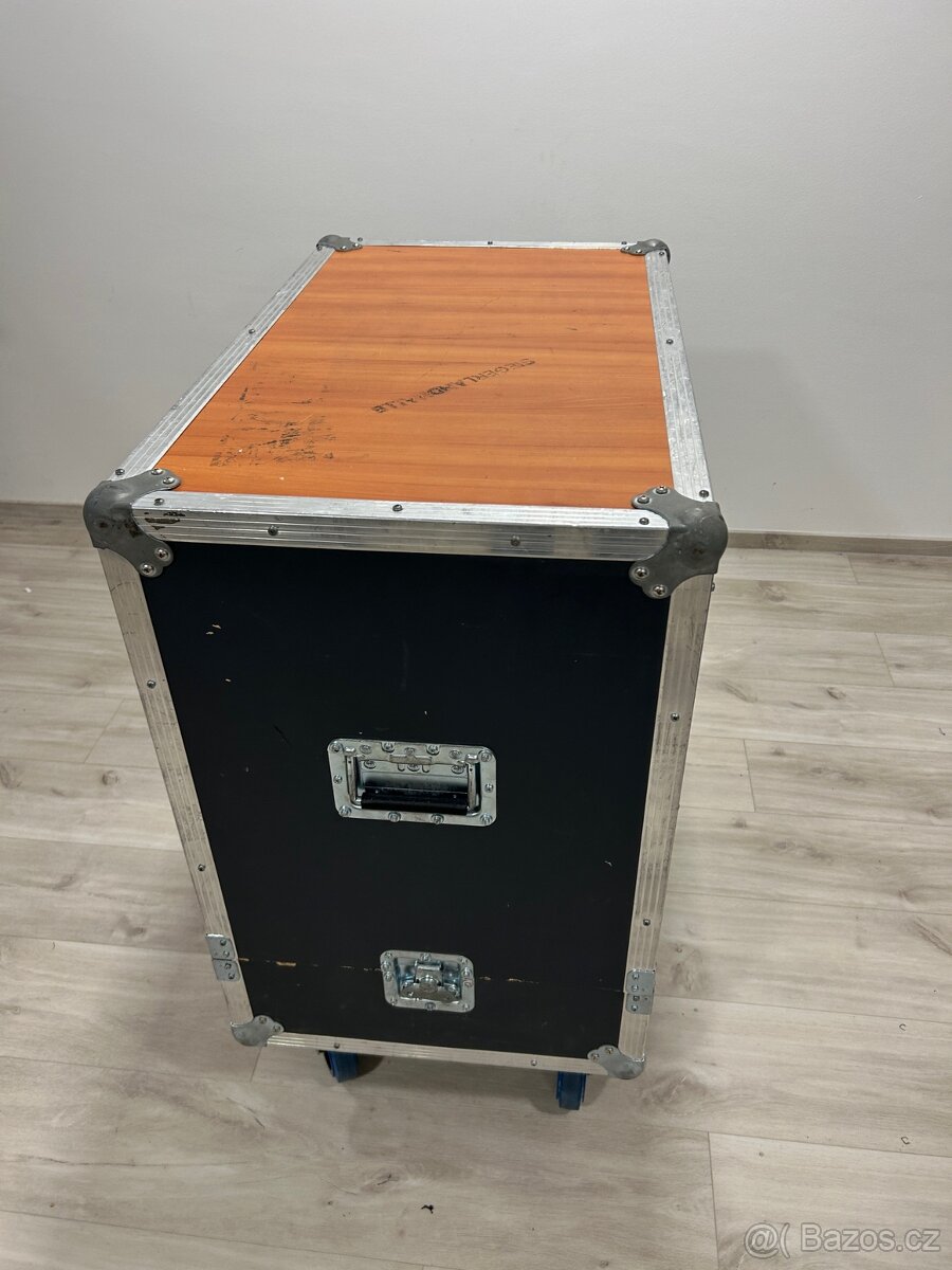 Case (přepravní box) na NEXO PS 15