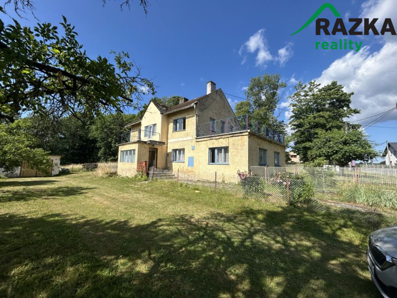 Prodej rodinného domu se zahrada a garáží -...