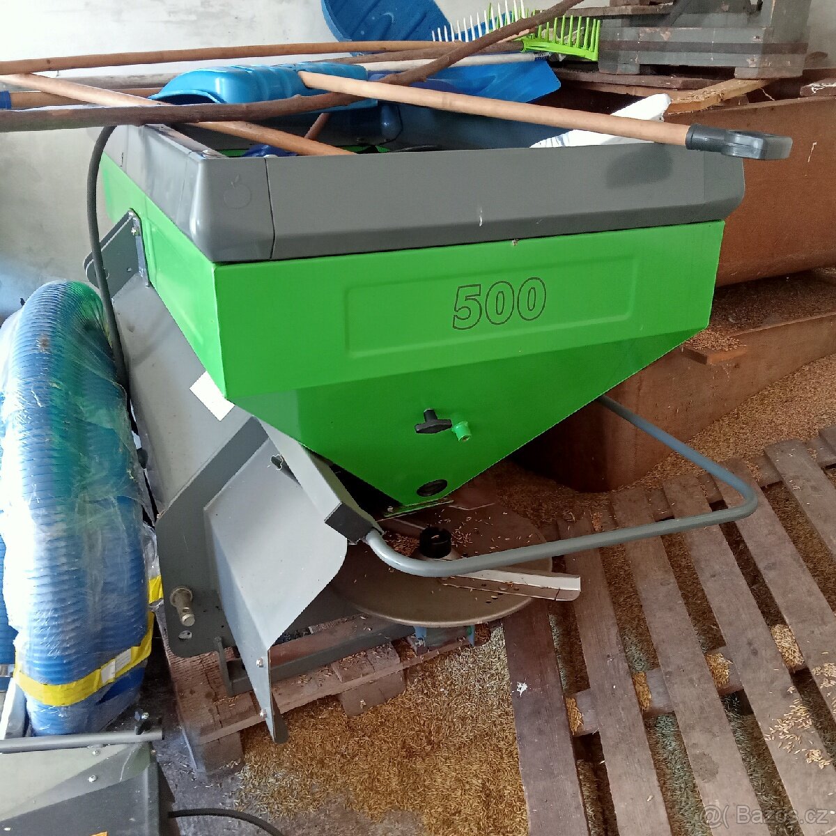 Rozmetadlo minerálních hnojiv MS 500