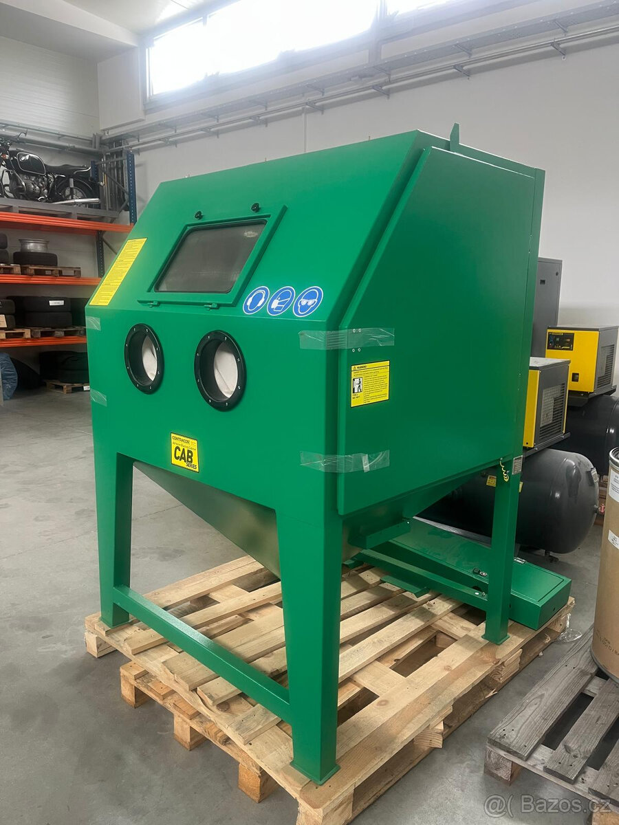 Tryskací pískovací kabina - skříň