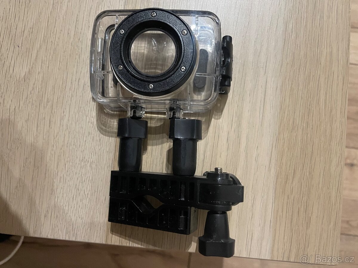 Obal pro akční kameru a držák