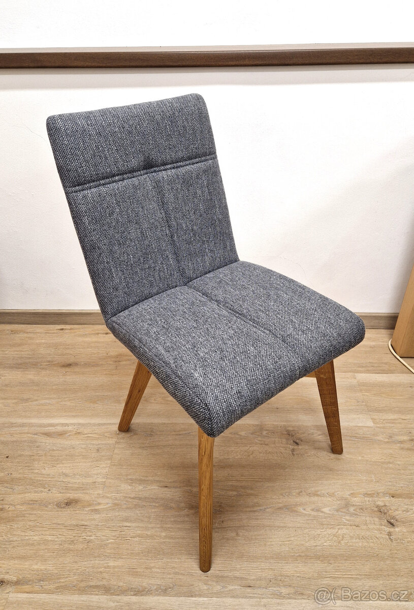Nová židle šedé polstrování + nohy masiv dub