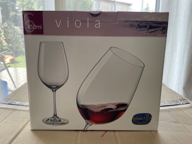 Tenké sklenice na víno Viola 450 ml - 1 skl. /42,- Kč