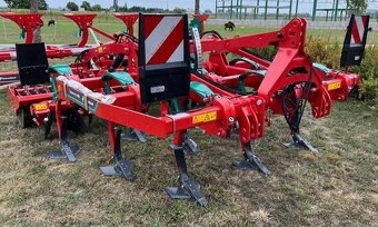 Radličkový podmítač Kverneland Enduro