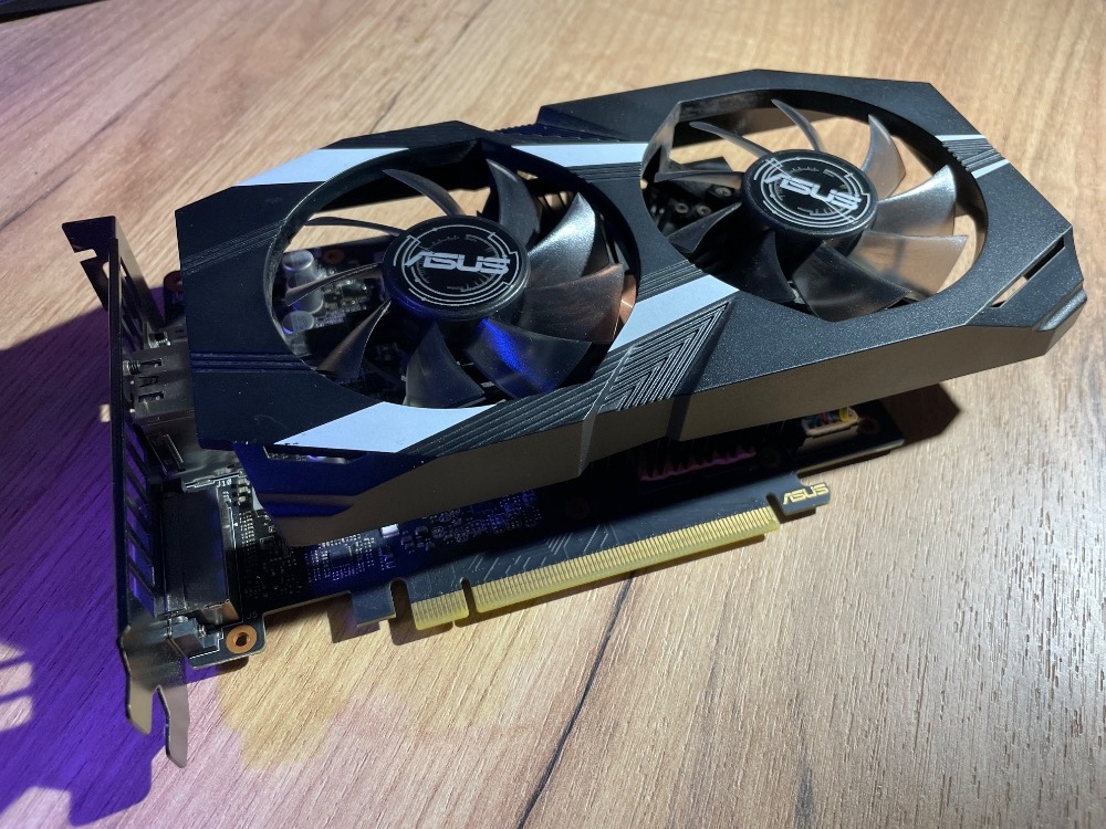 ASUS GTX 1660 ti 6GB