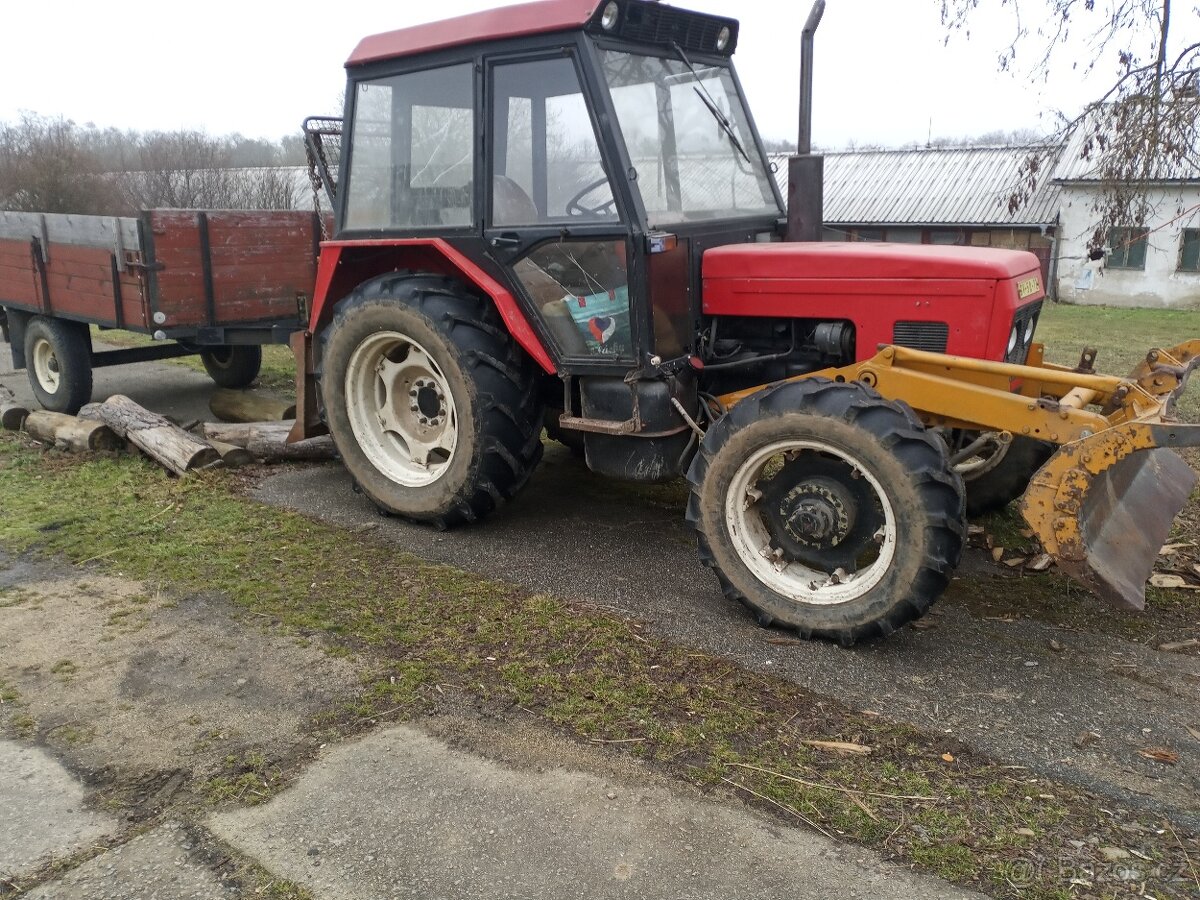 PRODAM TRAKTOR ZETOR 7045