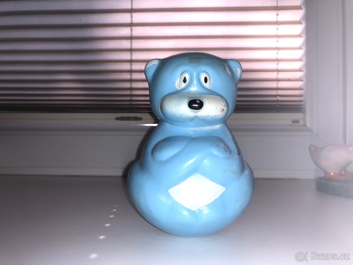 Retro plastový medvídek vstávačka – ČSSR