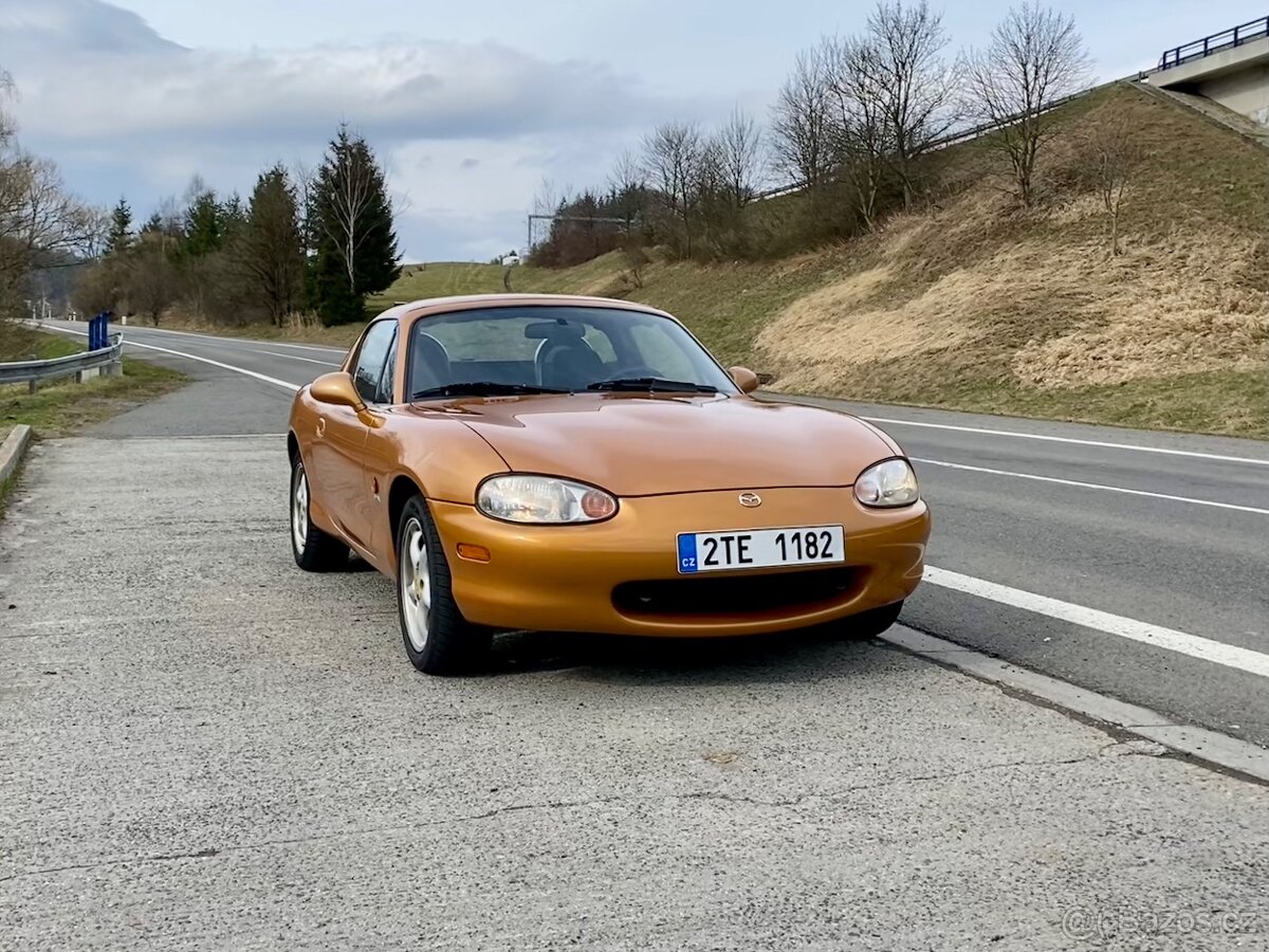 Mazda MX-5 NB Miata 1.6 81 kW, evo orange