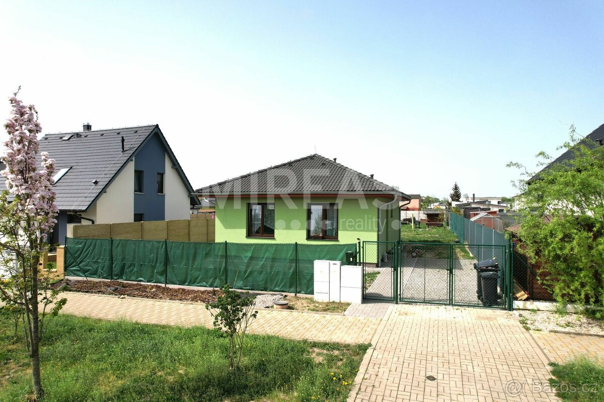 Milovice, prodej novostavby RD 4+kk o zast. ploše 86 m2, na 