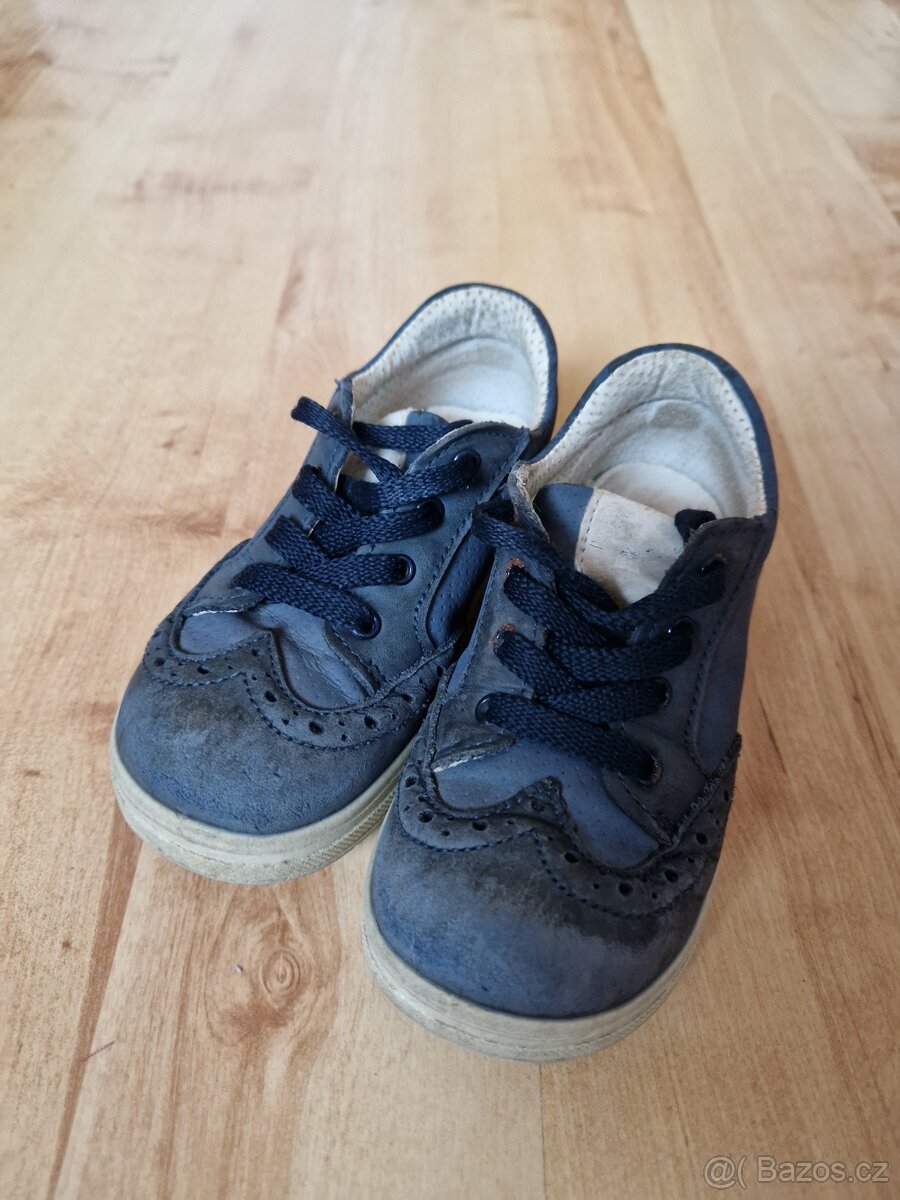 Dětské kožené boty Primigi velikost 25