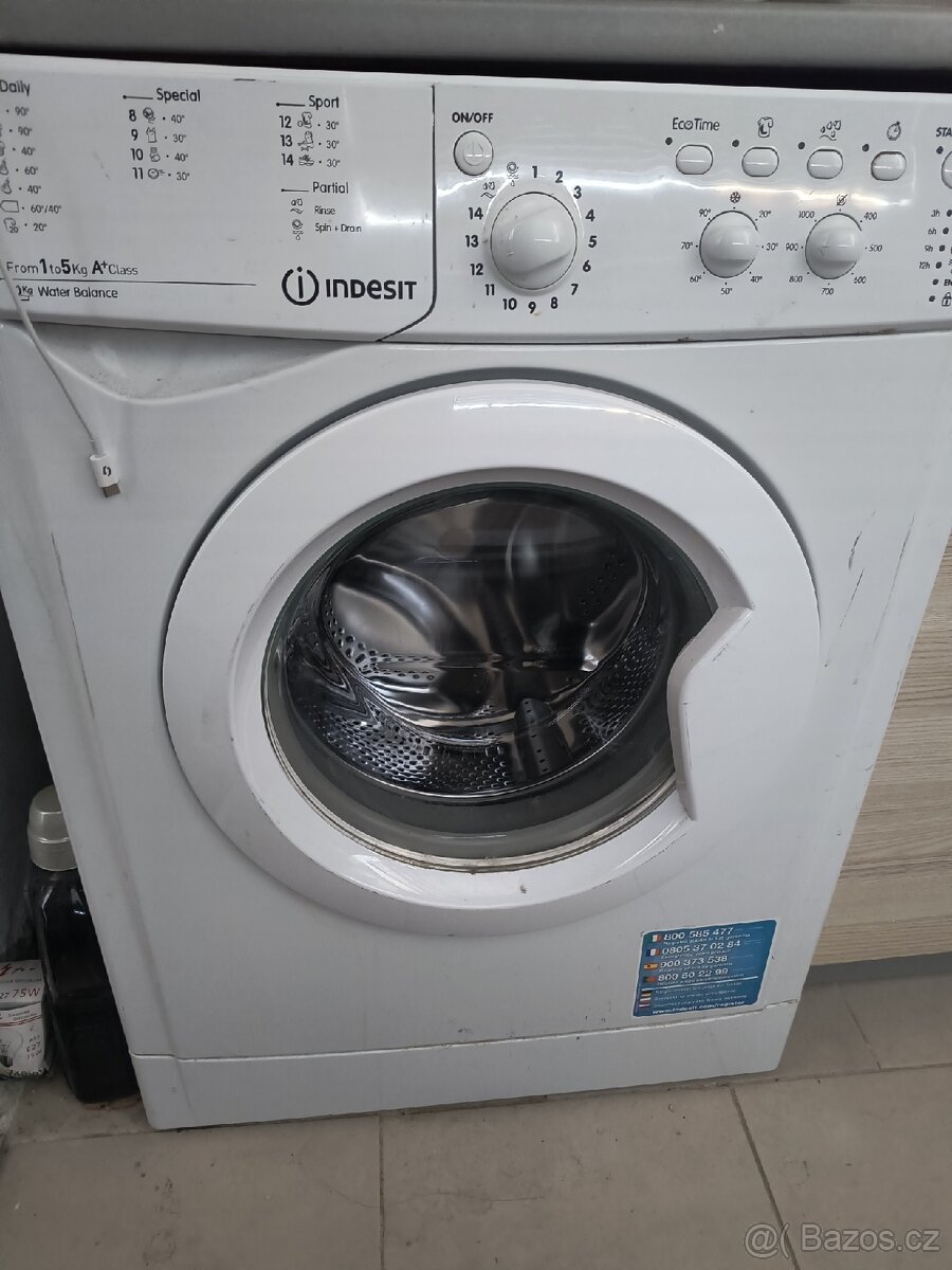 Pračka Indesit