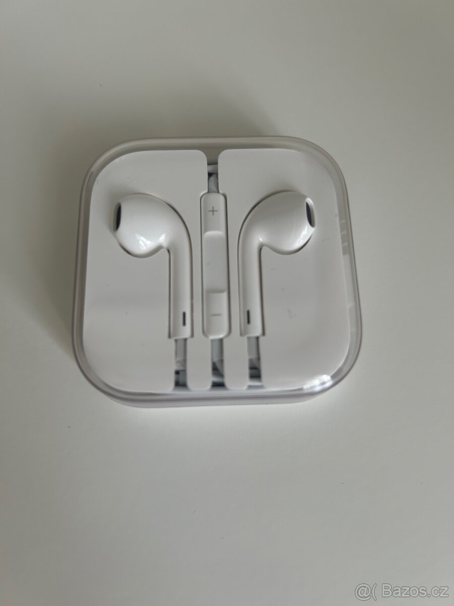 Nové sluchátka zn.Apple