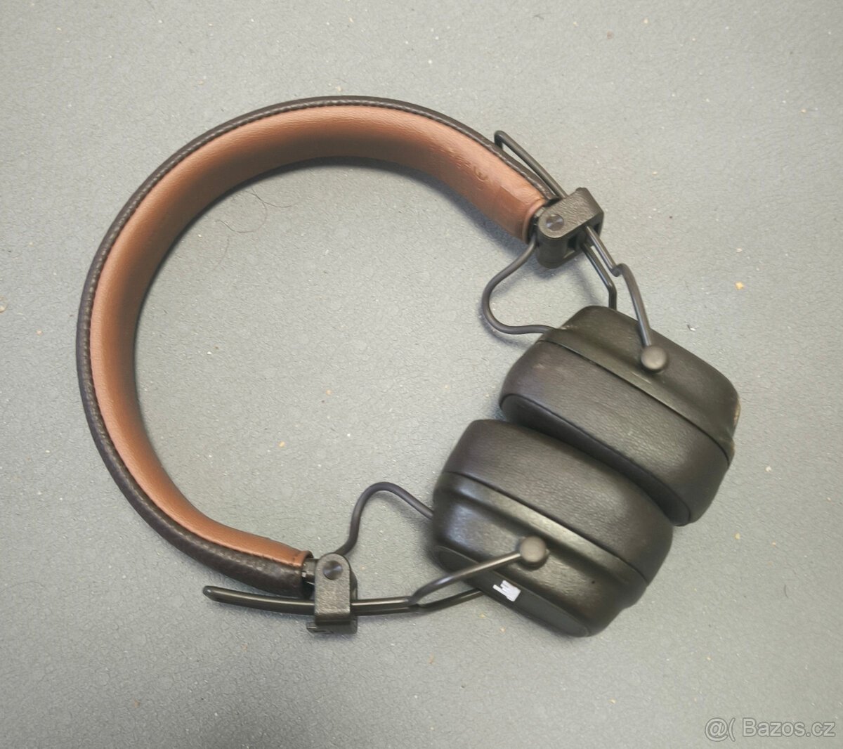 bezdratova sluchatka Marshall Major IV Bluetooth
