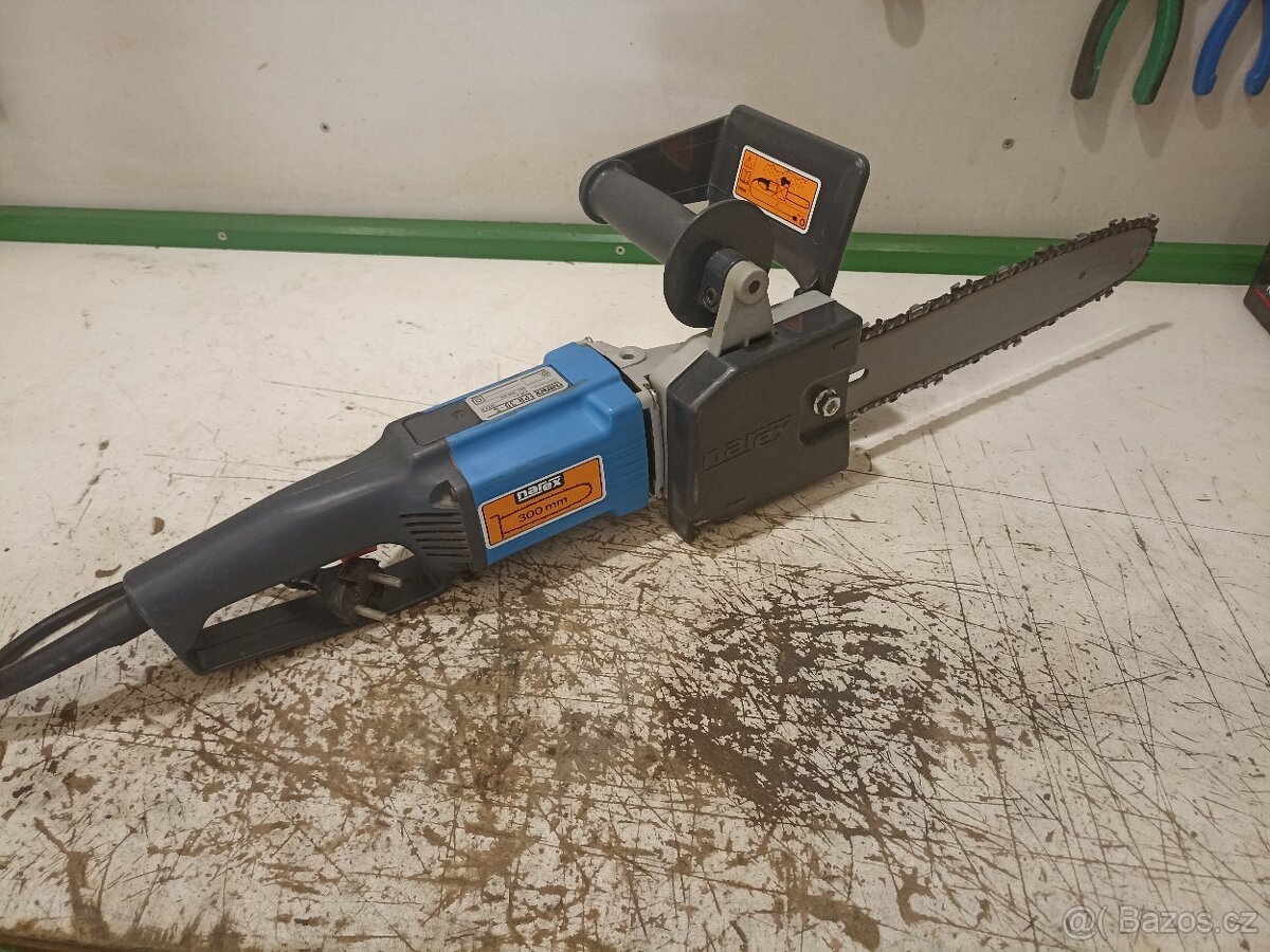 Elektrická řetězová pila Narex