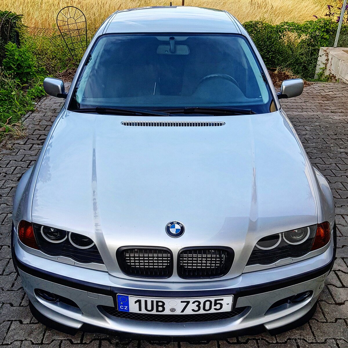 BMW e46 2.5i