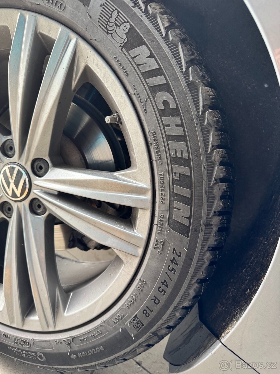 Michelin 245/45 R18 - Zimní kola