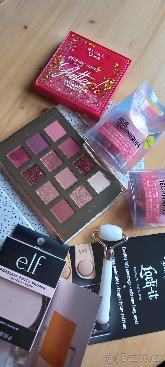 e.l.f Poreless Putty Primer,Essence paletka,Rival me paletka