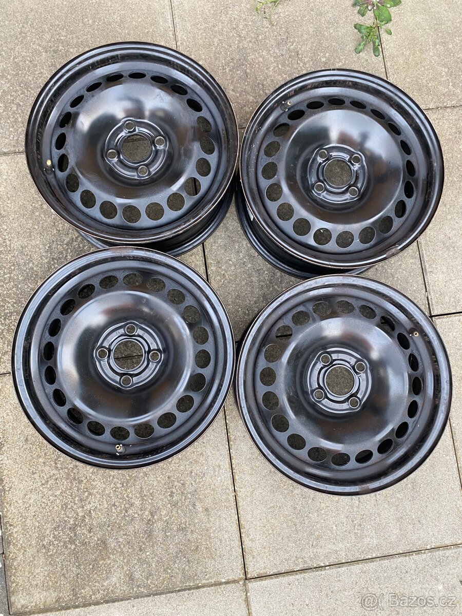 Plechová kola 15”